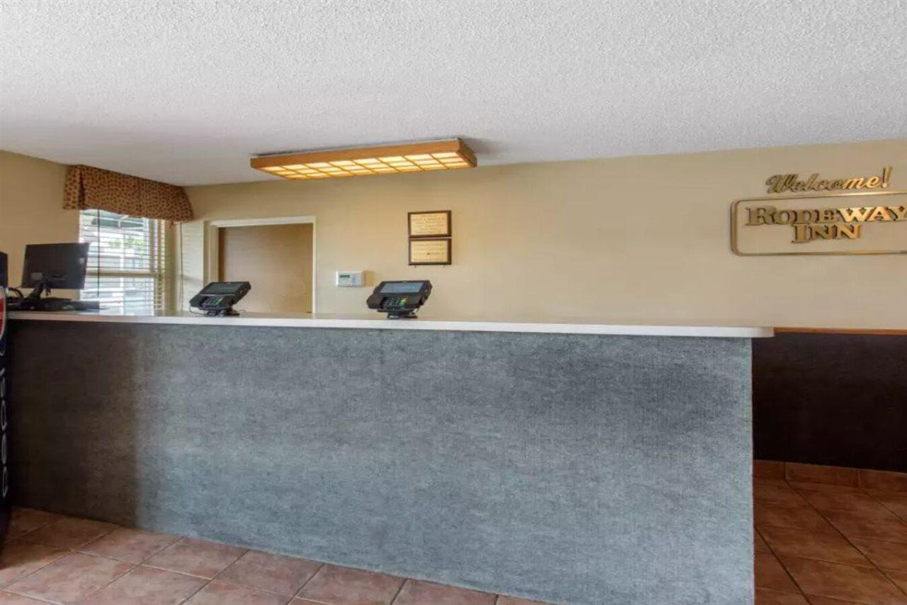Rodeway Inn