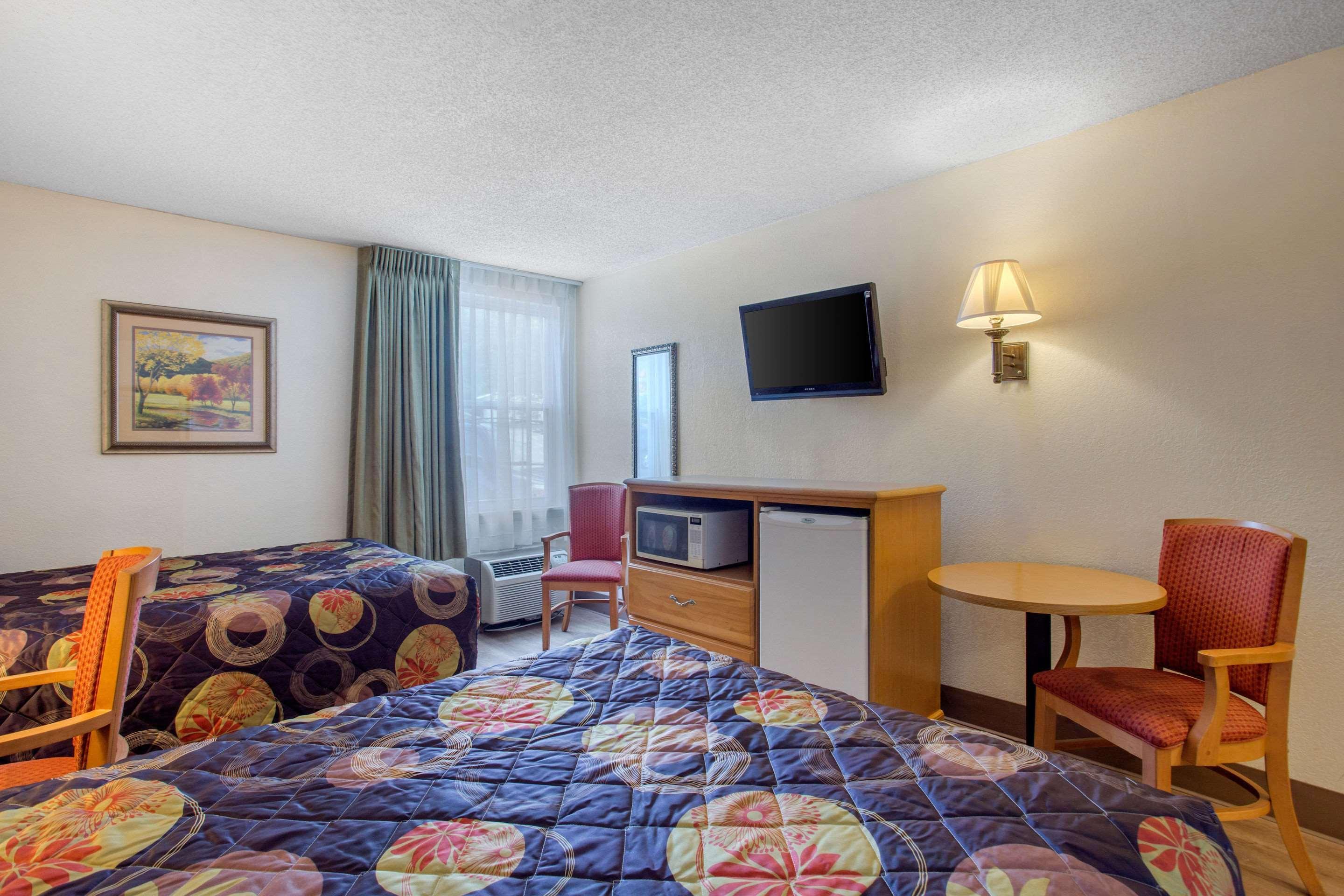 Inn Rodeway Asheville